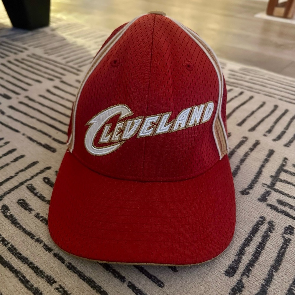 Vintage Reebok Cleveland Cavaliers Hat